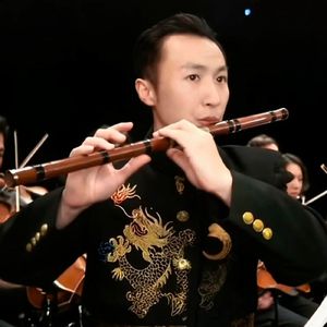 老头吃奶添女人荫蒂视频
